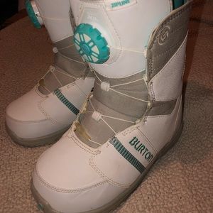 Women’s Burton Snowboarding Boots